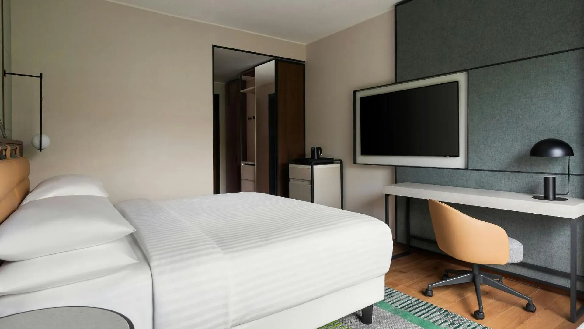 ****  Milan Marriott Hotel Italy