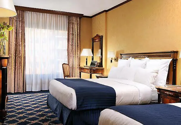 Milan Marriott Hotel 4*,  İtalya