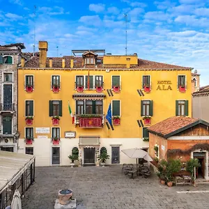 *** Отель Unahotels Ala Venezia-adults 16 Италия