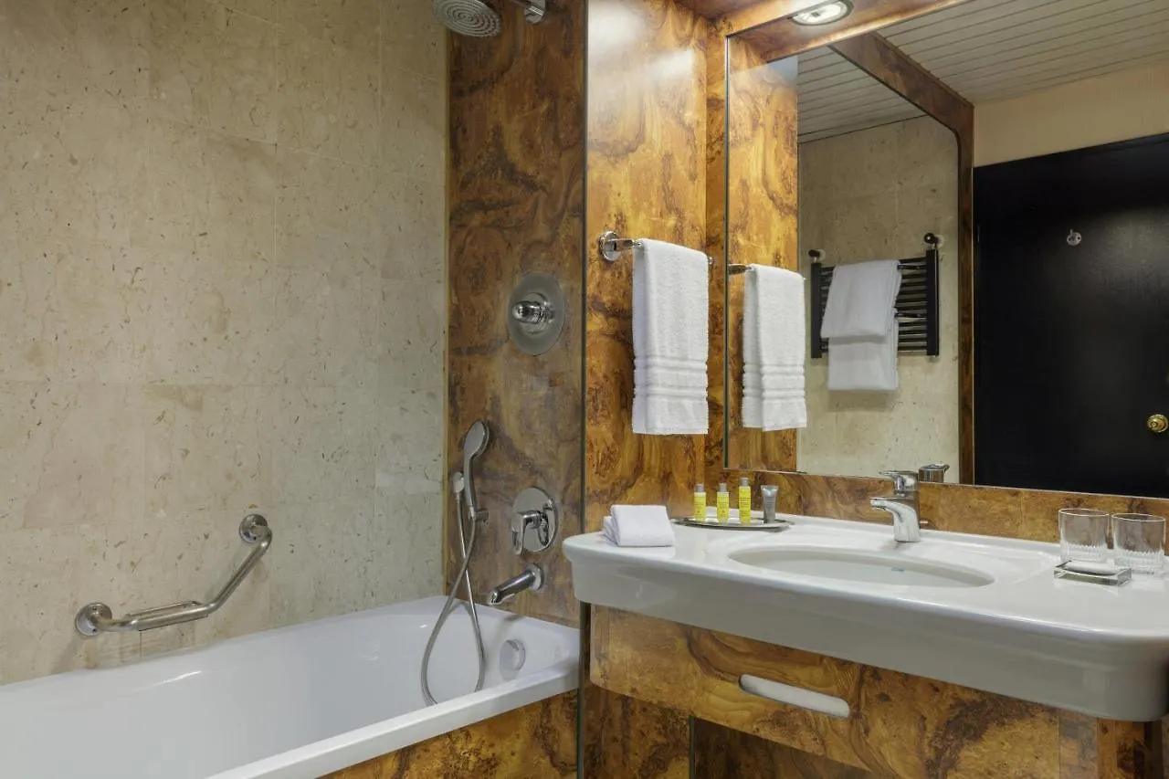 Milan Marriott Hotel 4*,  Italy